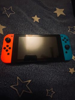 Nintendo switch bundle(read description👀)