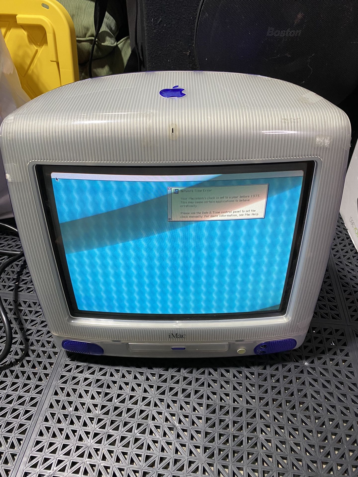 Vintage 1998 Apple iMac G3 Teal 15