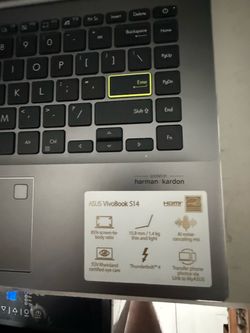 Laptop ASUS VivoBook S14 - Intel Core i5 / Iris Xe Graphics - Excelente Estado