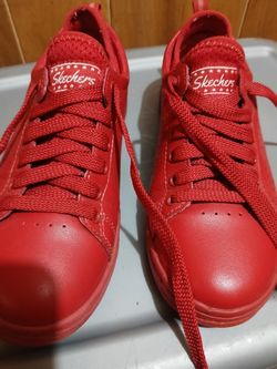 Red SKECHERS SNEAKERS SIZE 5 