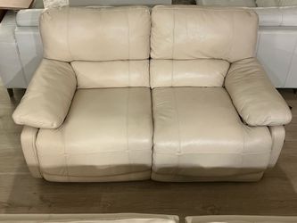 Leather Loveseat/ Leather Sofa