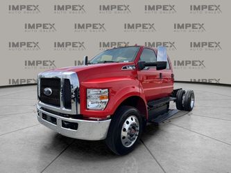 2021 Ford F-650 Gas