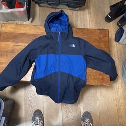 North Face Youth Jacket 10/12 - Only 5 Days Used