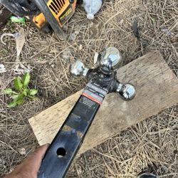 Tri-ball Hitch