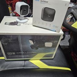 Blink Camera Bundle