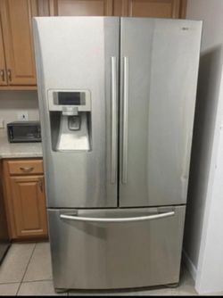 REFRIGERATOR