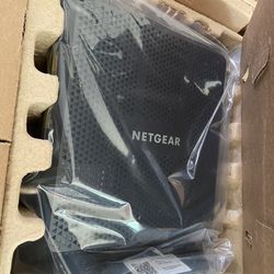 Netgear Nighthawk Wifi Cable Modem Router - AC1900