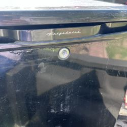 Fridge MINI FRIDGE  Color Black Frigidaire 