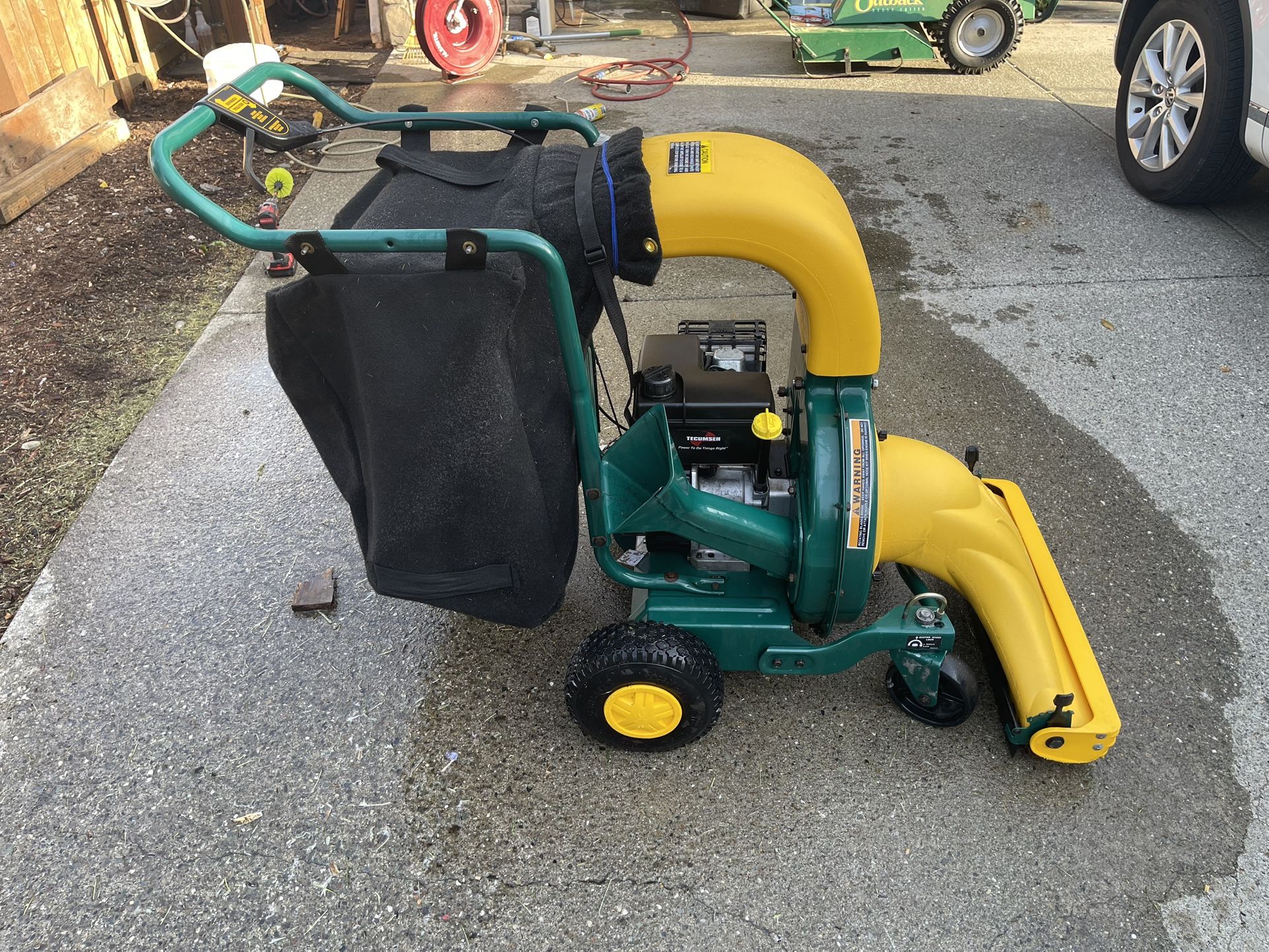 Yard Man , Clips, Shreds, Vacuums
