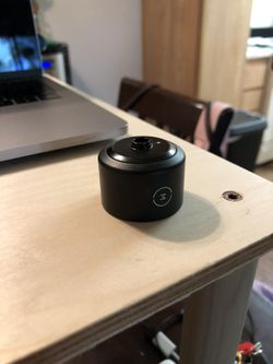 60mm moment lens (lens only)