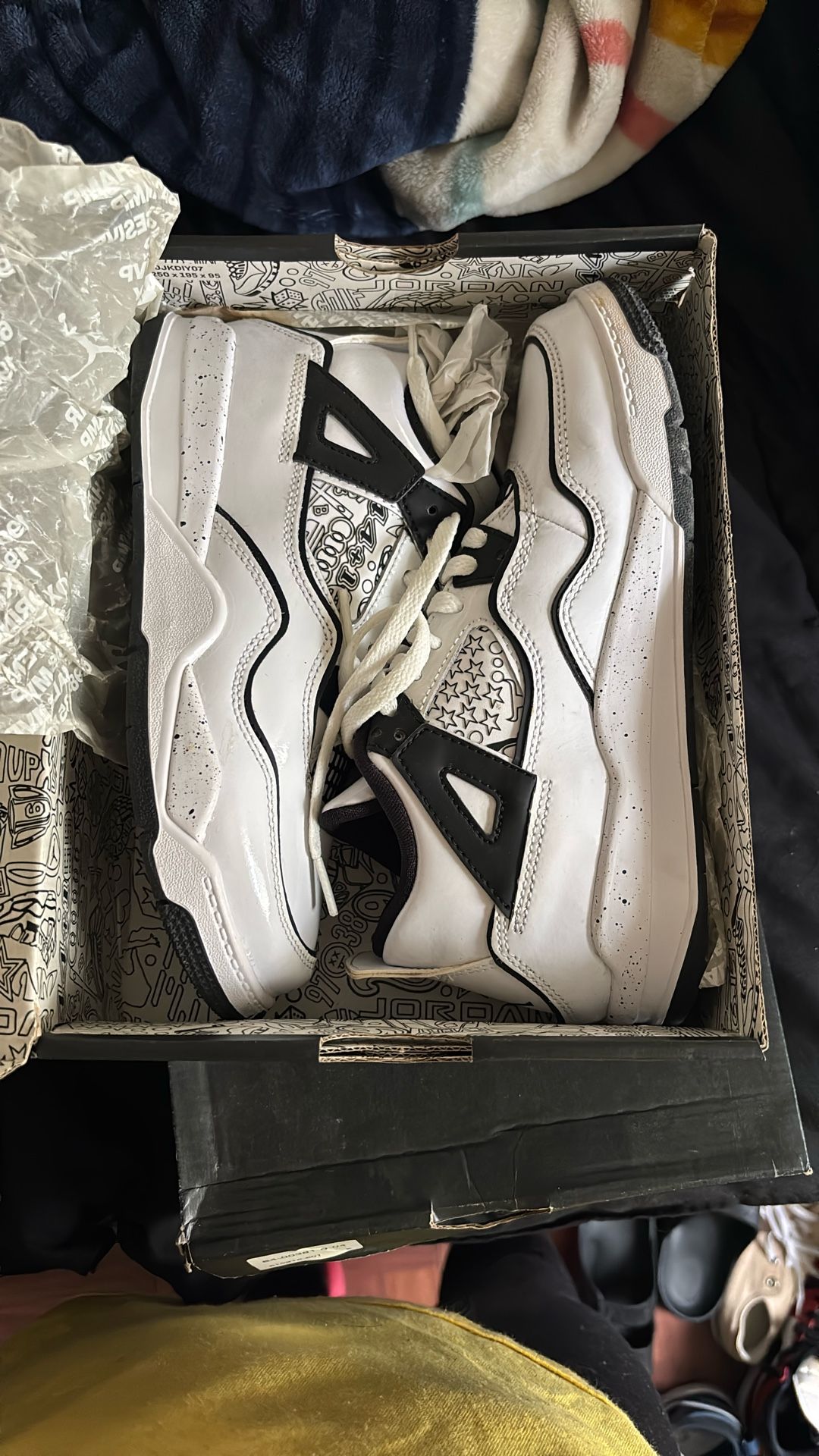 Jordan 4