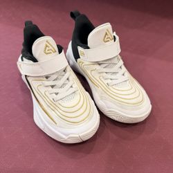 Kids' Giannis Immortality 4 Basketball Shoe- Size 13C