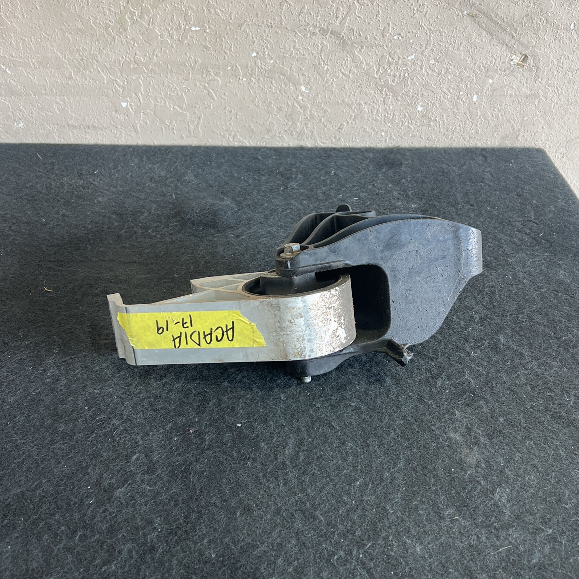 17-19 Gmc Acadia Transmission Mount Engine Motor 2017 2018 2019