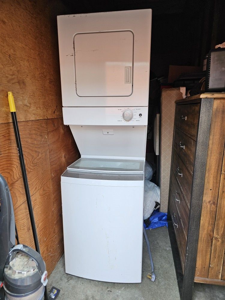 Whirlpool Stacked Laundry Washer And Dryer