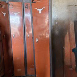 Long Horn Lockers