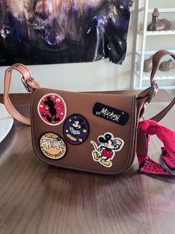 COACH MICKEY MOUSE PATCHES MEDIUM PATRICIA LEATHER SADDLE BROWN PURSE