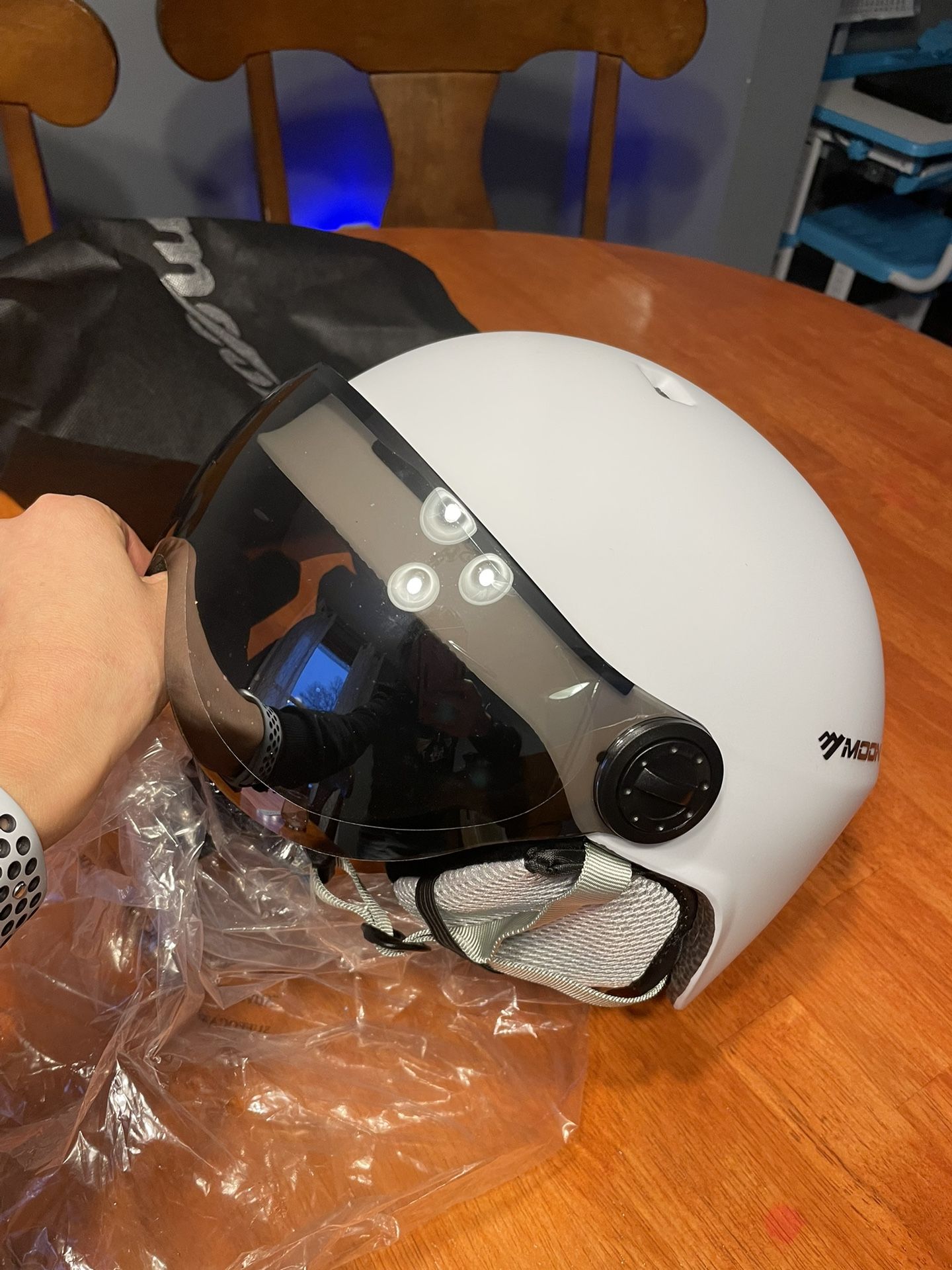 Brand New Skiing Snowboarding Helmet Size L