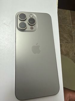 New iPhone 15 pro max T-Mobile Unlocked 256GB Natural Titanium