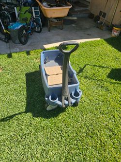Step2 Kids Plastic Pull Wagon