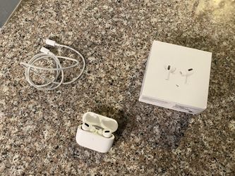 NICE APPLE AIRPOD PROS