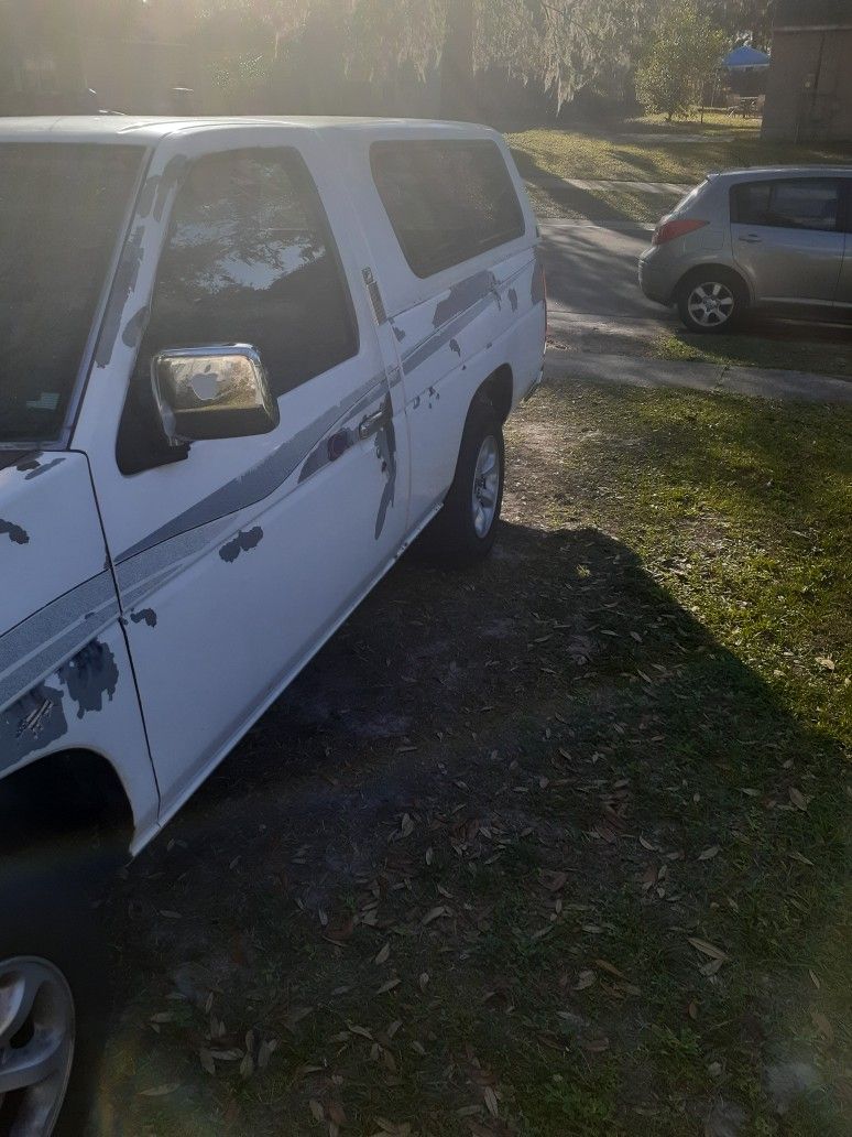 Clean AC Good New Condition Pick-up Manual 4 Cylinders 96 166000 Miles