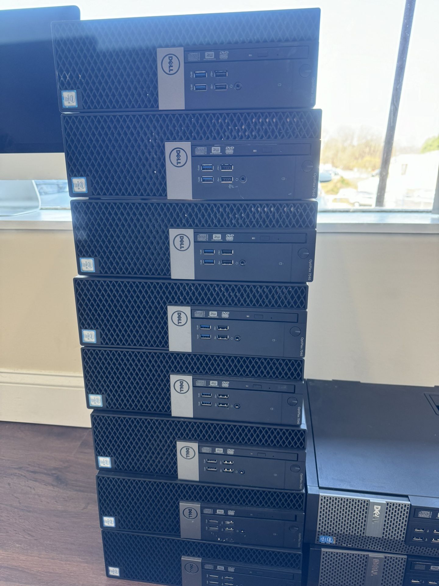 10 Desktop towers, Core i5 ,8gb ram No HDD, 8x7440 and 2x920 $600 for all 10. Must buy all