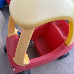 Little Tikes Cozy Coupe 