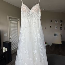 Essense Of Australia Bridal Dress