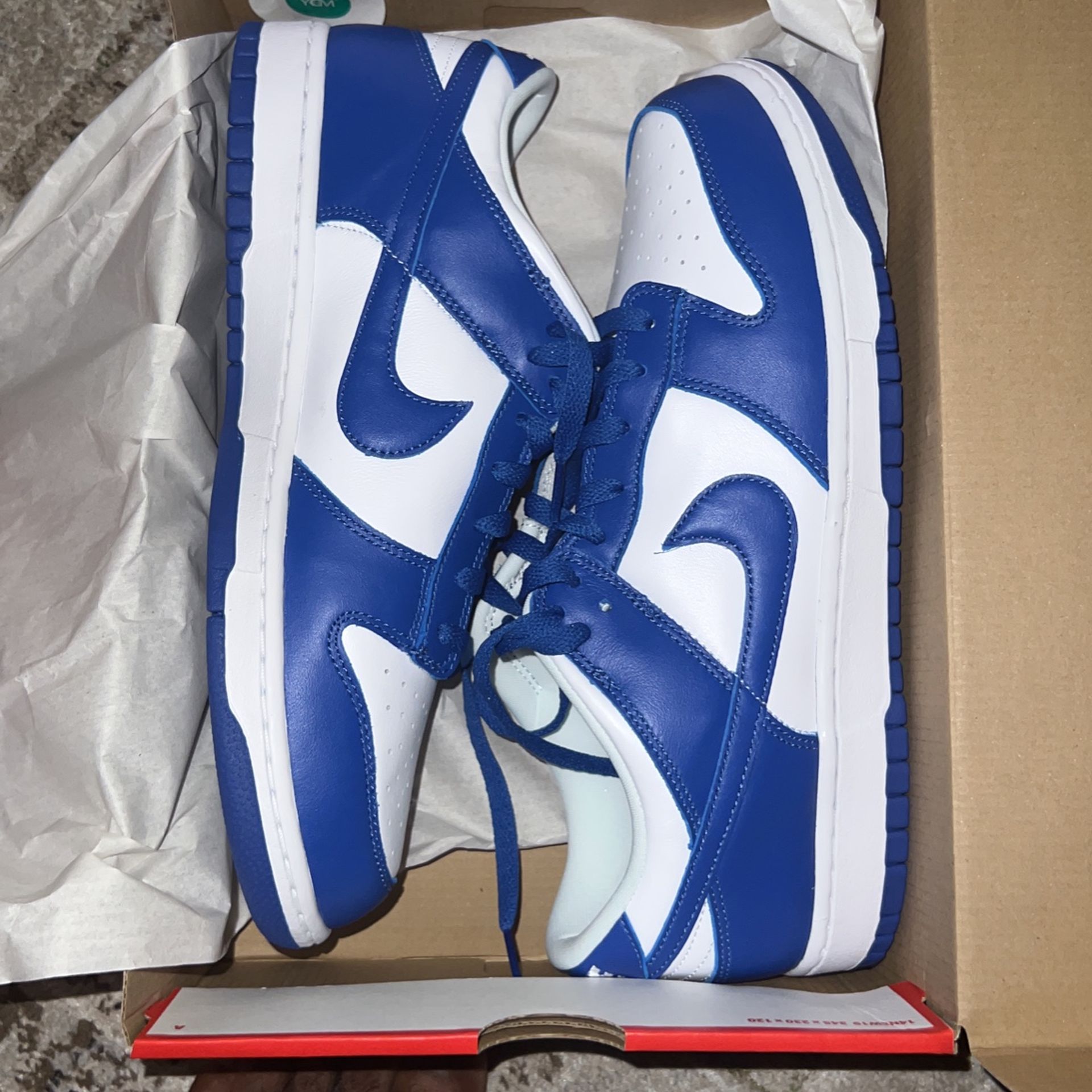 Kentucky Dunks size 11.5