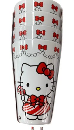 Hello Kitty Christmas Cups