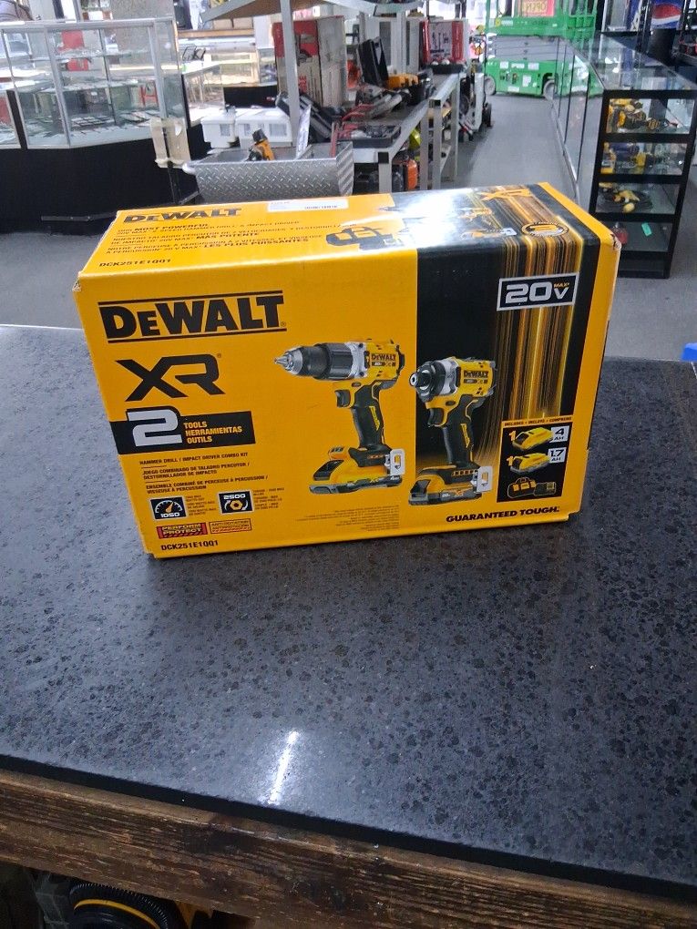 Dewalt Xr Combo Kit ** New