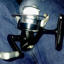 Shakespeare Shakespear Fishing Reel