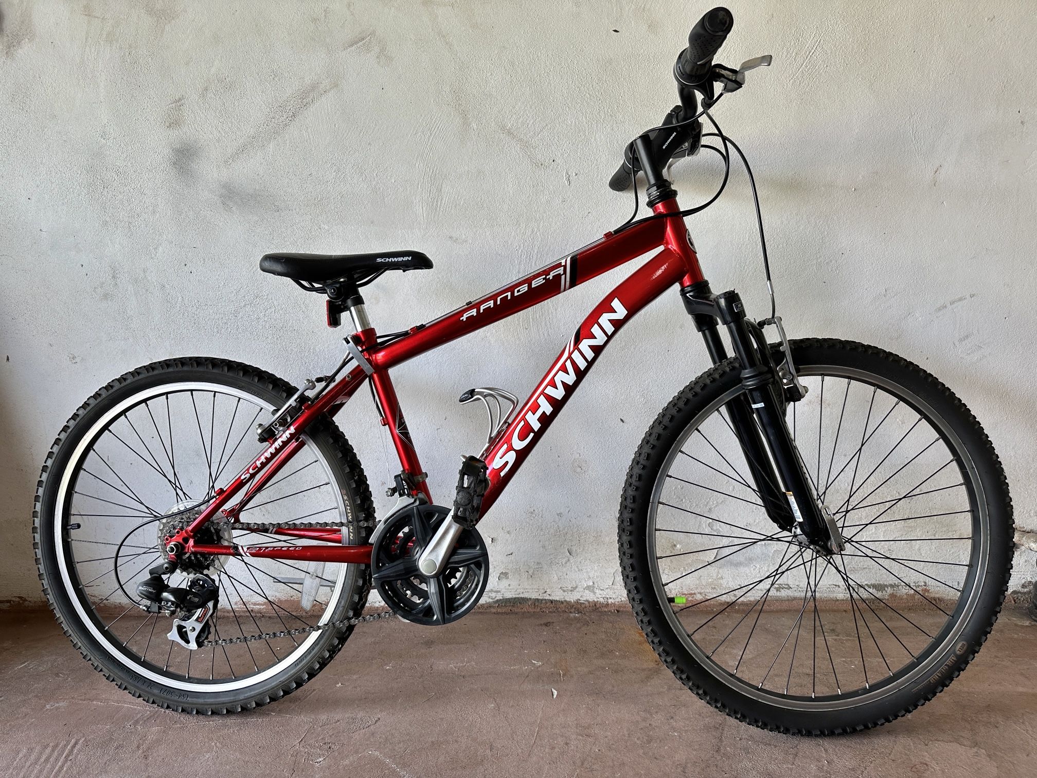 Schwinn ranger mountain bike hotsell