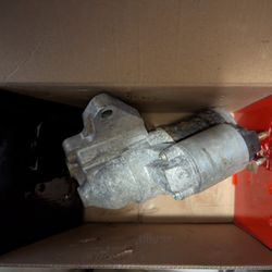 Starter Motor 7H6T-11000-AD Commonly fits 2010–2012 Ford Fusion V6 (3.5L) and 2007–2012 Lincoln MKZ (3.5L) for Parts (Replaced, Condition Unknown) 