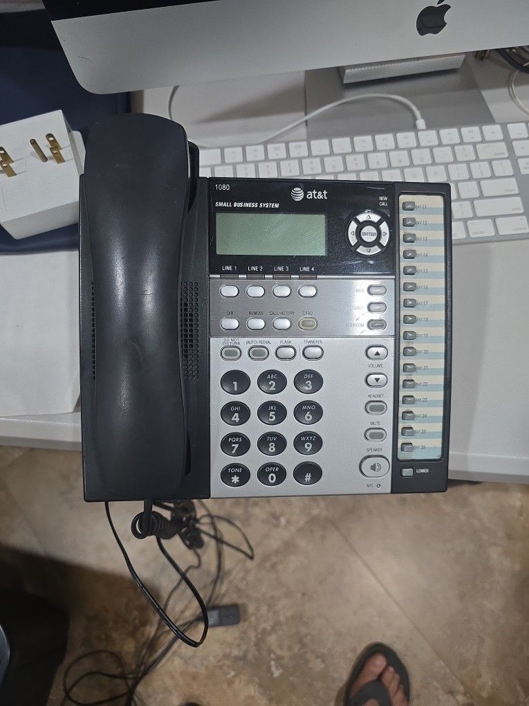3 1080 AT&T Phones