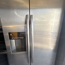 Whirlpool refrigerator