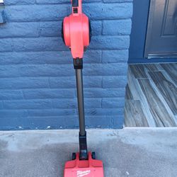 STICK VACUUM MILWAUKEE TOOL ONLY 