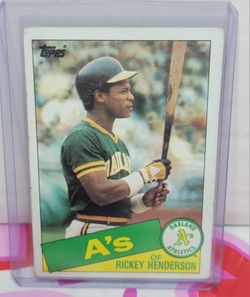 1985 Rickey Henderson Topps Baseball Card 