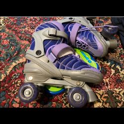 Rollerblades adjustable size 1-4, fit shoe size 1, 2, 3, 4