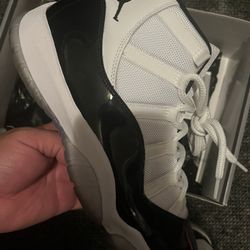 Jordan 11s