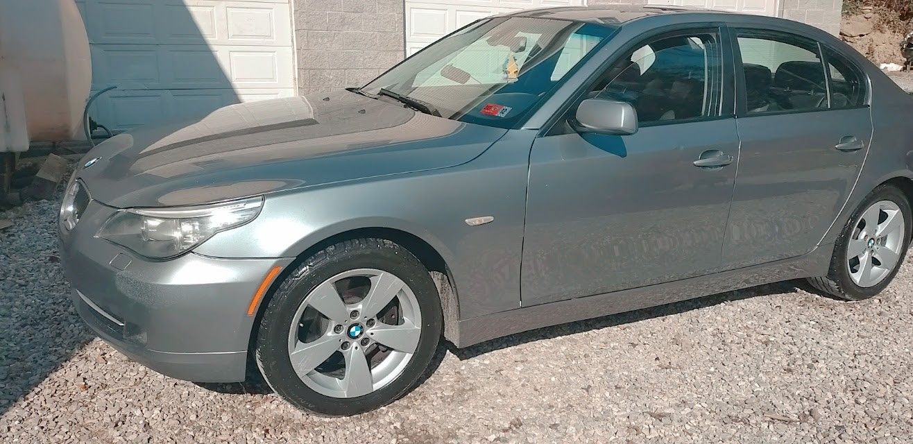 2008 BMW 528xi