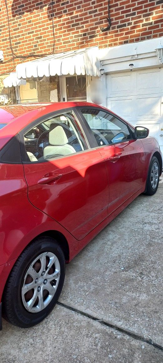 2013 Hyundai Accent