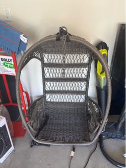 Hanging chair