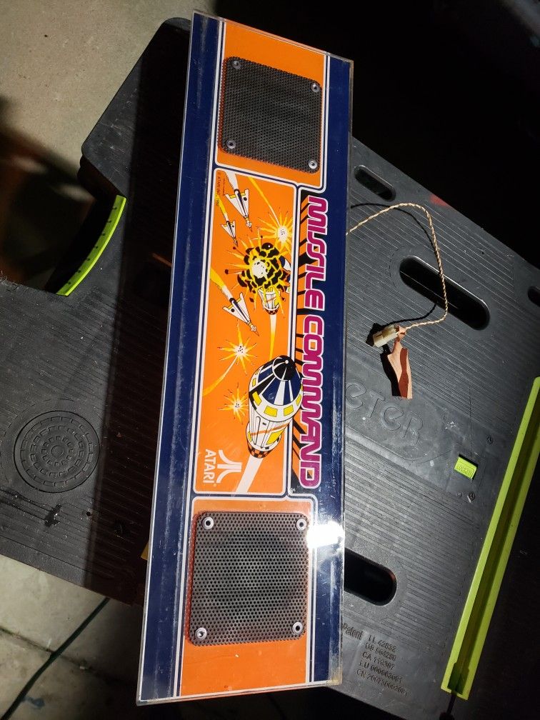 Atari Missile Command Arcade Marquee And Speakers. Good Condition