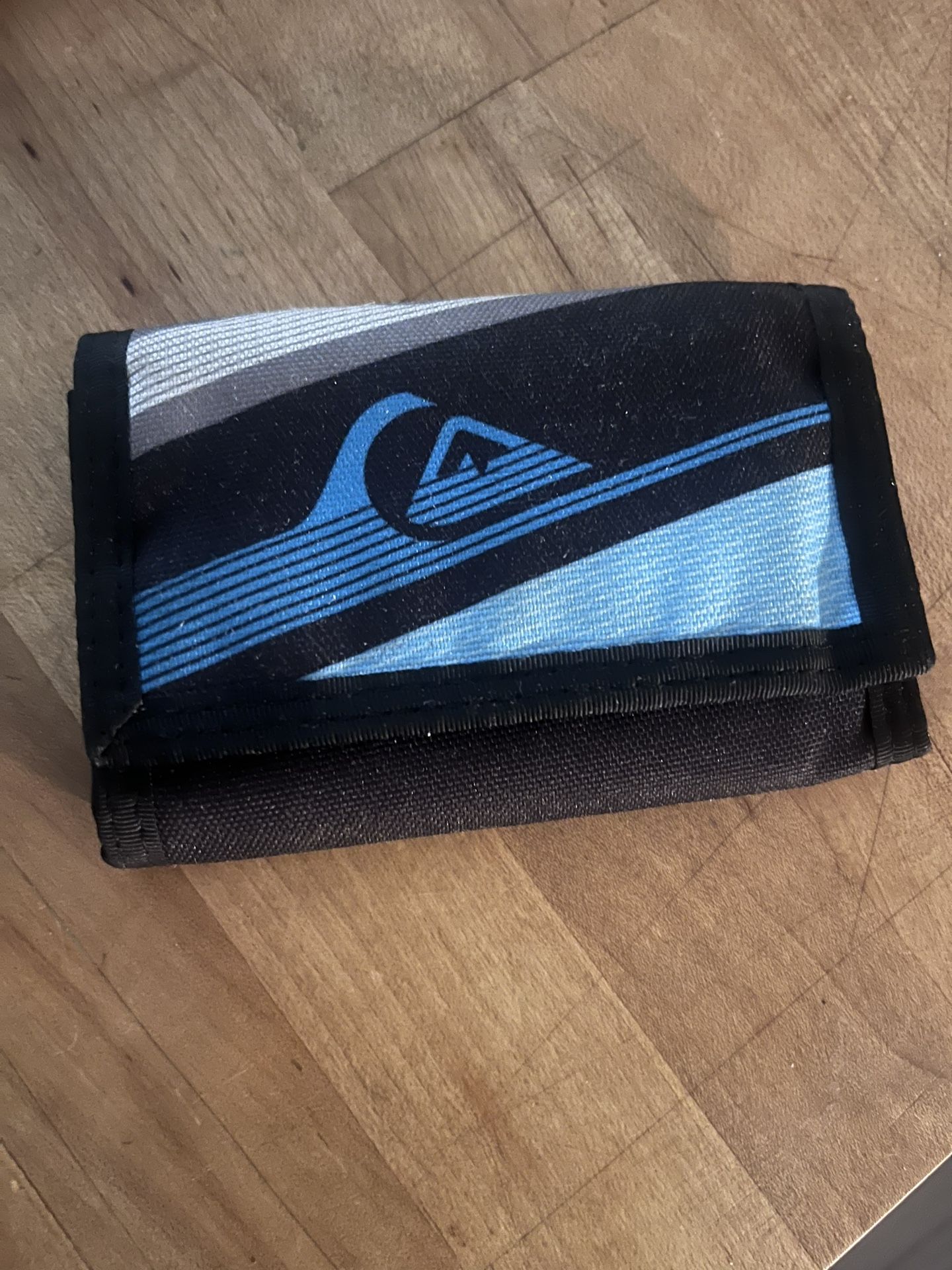 Vintage Quicksilver Velcro Wallet 
