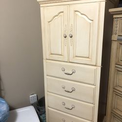 Ethan Allen French Cream Cabinet/Armoire 