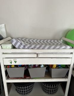 Cambiador De Pañales Con Colchón (diaper changing station with mattress)