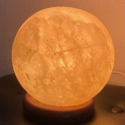 Hand Carved Himalayan Pink Salt Lamp