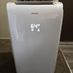 Danby Air Conditioner 12 BTU