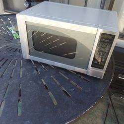 Haier Microwave 